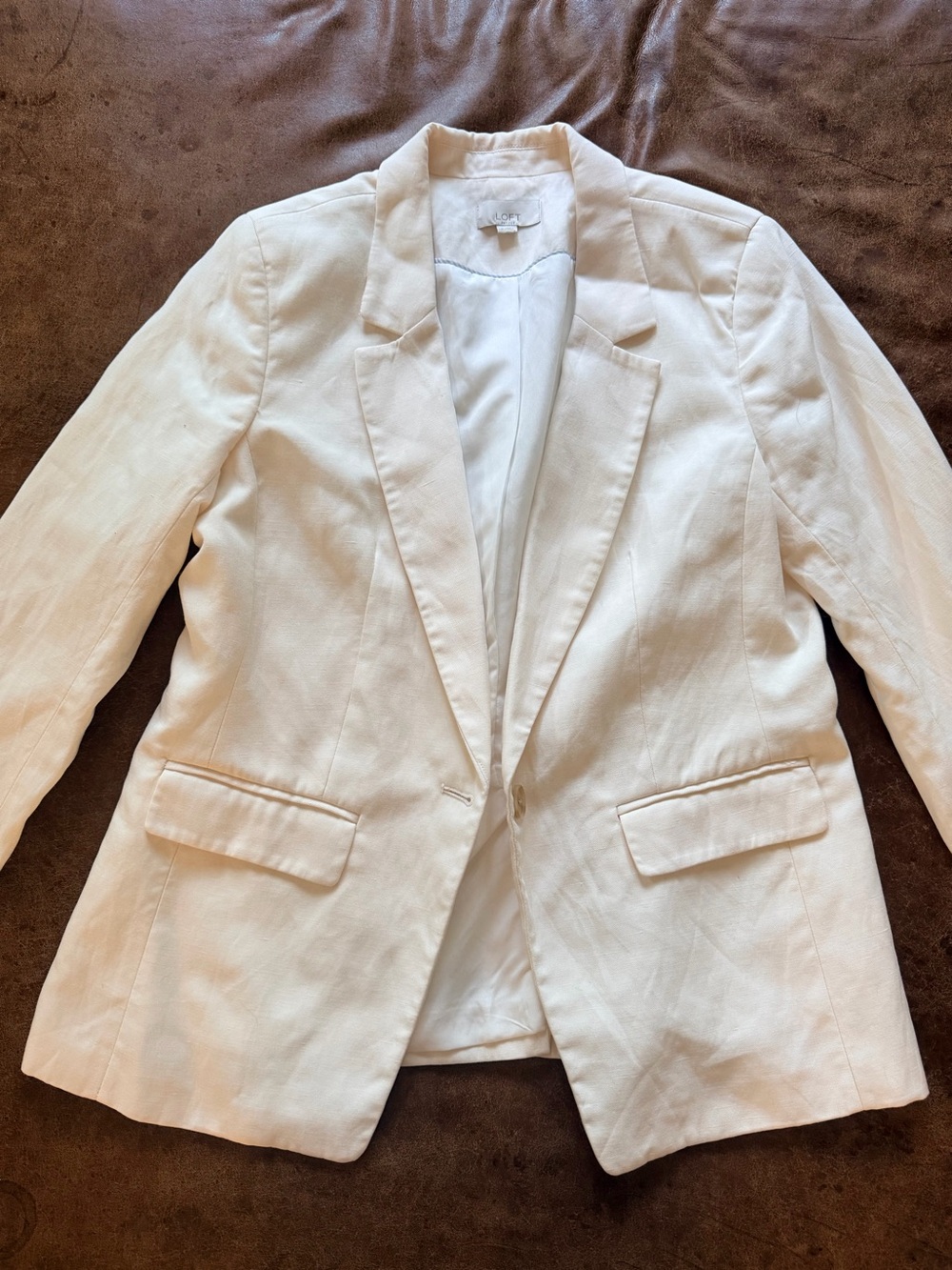 LOFT Cream Single-Button Tailored Blazer